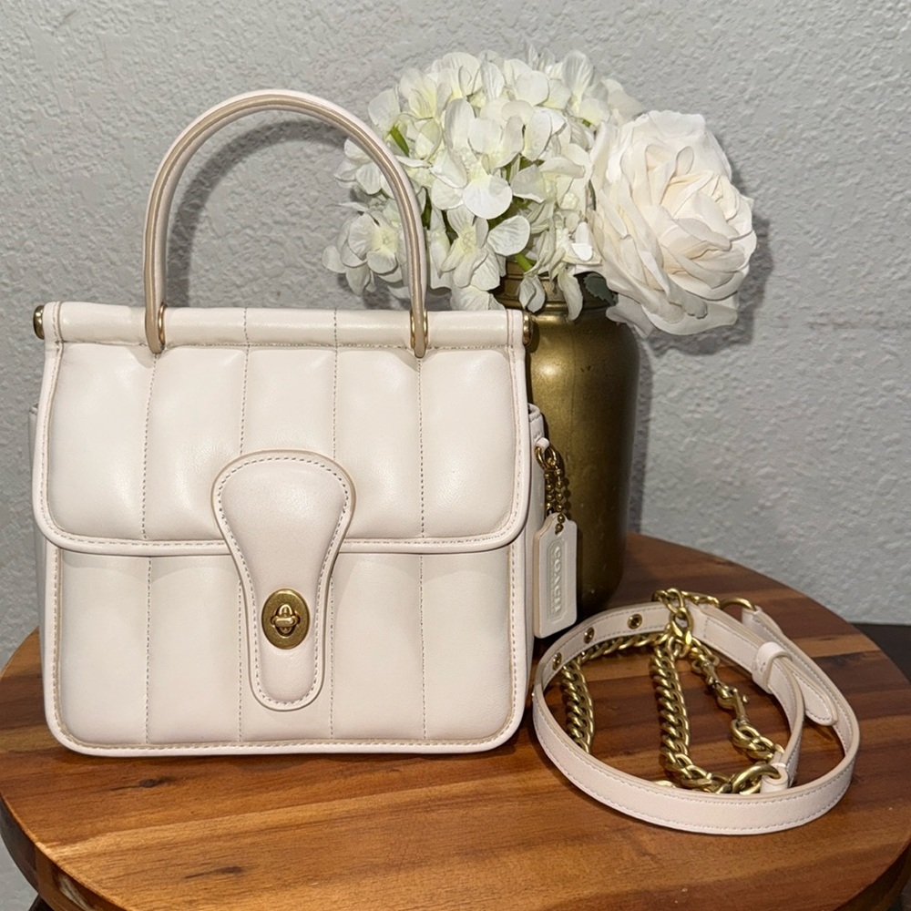 Coach Nappa Leather Willis Top Handle 18 With Quilting